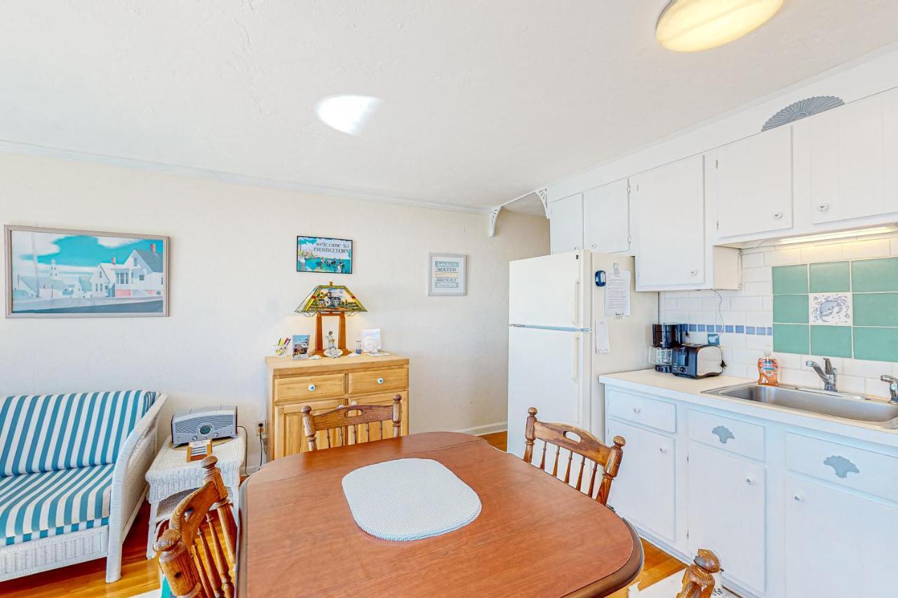 Bay Colony Vista Apartment Provincetown Exterior photo